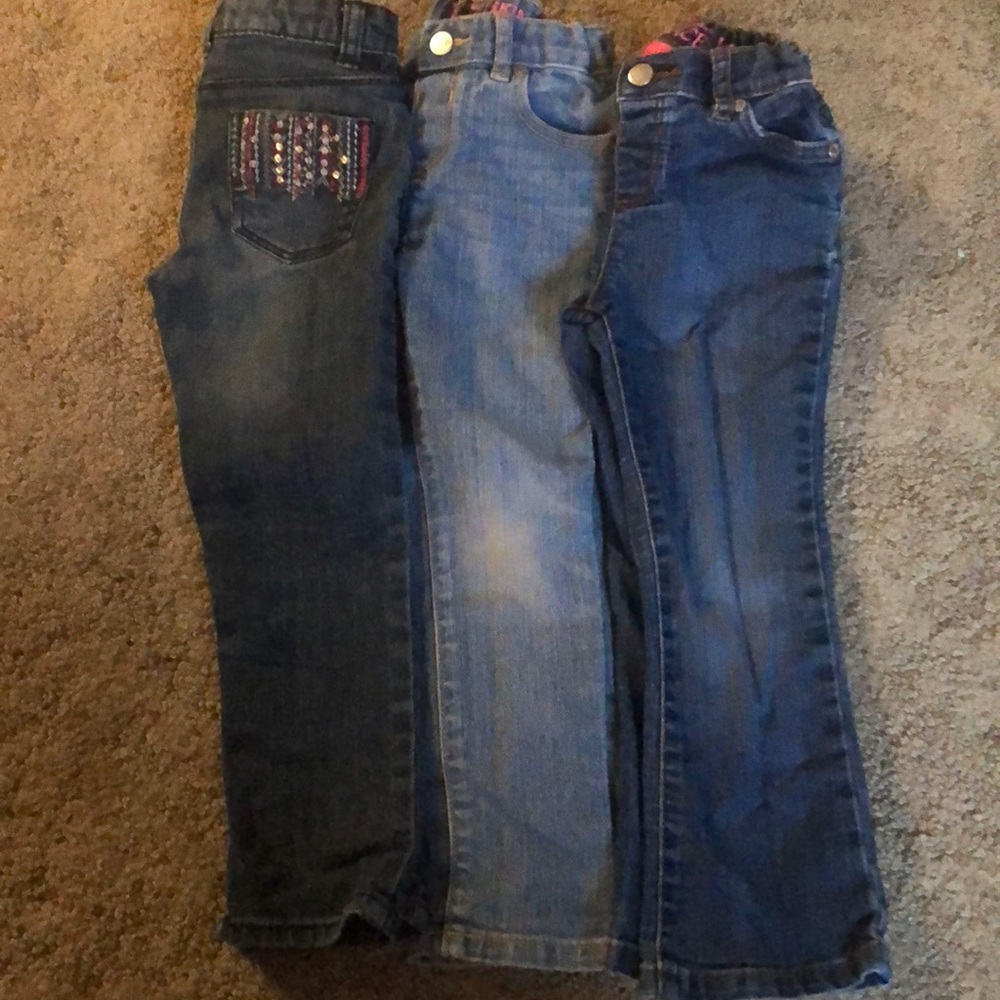 3 pairs of jeans